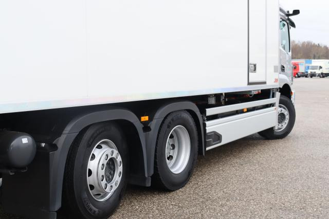 Mercedes-Benz eActros 300 L - Kylbil lastbil: bild 5 Mercedes-Benz eActros 300 L - Kylbil lastbil: bild 5