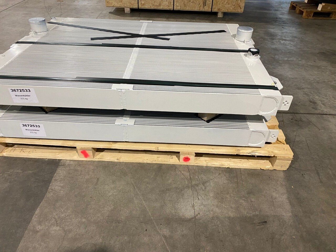 O&K Terex Water radiator RH120 Cat 6030 3672533 1459344 533-9472 - Kylare för Lastbil: bild 1 O&K Terex Water radiator RH120 Cat 6030 3672533 1459344 533-9472 - Kylare för Lastbil: bild 1