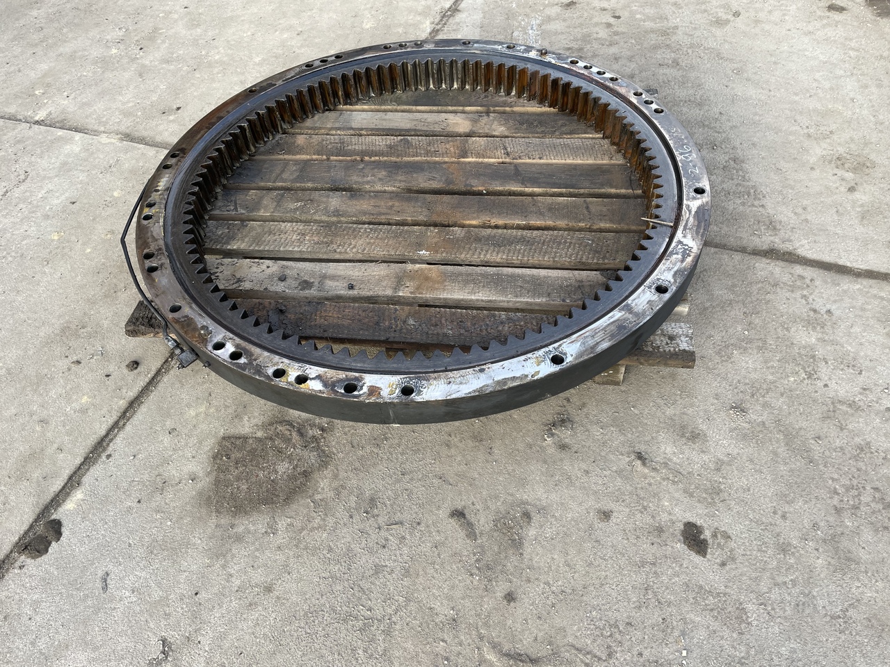 KOMATSU PC 228 - Svängkrans för Grävmaskin: bild 4 KOMATSU PC 228 - Svängkrans för Grävmaskin: bild 4