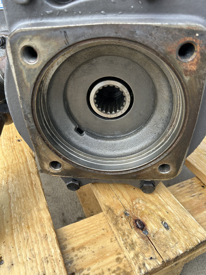 ZF 2HL-270 - Växellåda för Grävmaskin: bild 2 ZF 2HL-270 - Växellåda för Grävmaskin: bild 2
