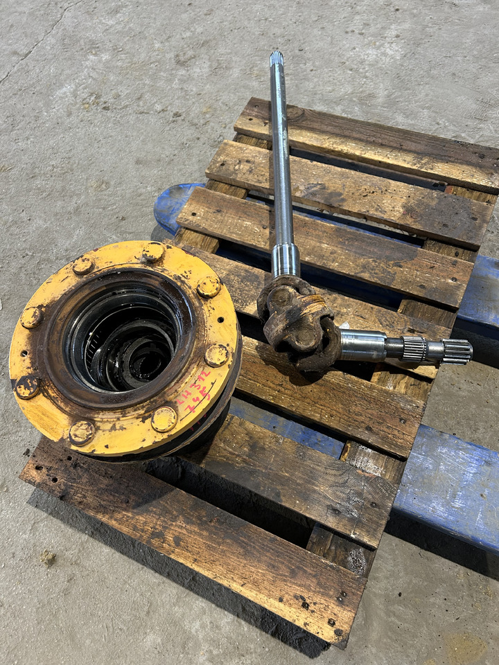 ZF APL B745 - Slutdrev för Grävmaskin på däck: bild 1 ZF APL B745 - Slutdrev för Grävmaskin på däck: bild 1