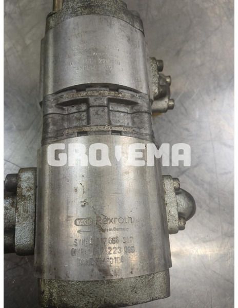 Bosch R926 LC / R926 CL / R926 NLC / R926 SLC / R926 WLC / R906 WLC / R906 LC / R906 NLC / R916 LC / R916 NLC / R916 SLC / R916 WLC / - Hydraulpump: bild 2 Bosch R926 LC / R926 CL / R926 NLC / R926 SLC / R926 WLC / R906 WLC / R906 LC / R906 NLC / R916 LC / R916 NLC / R916 SLC / R916 WLC / - Hydraulpump: bild 2