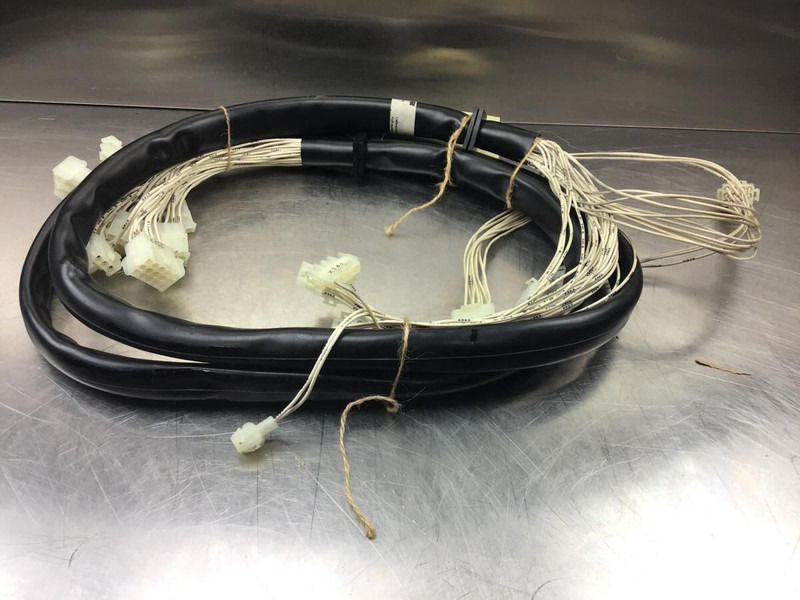 Liebherr A924B Li / A914B Li - Kablar/ Ledningar: bild 2 Liebherr A924B Li / A914B Li - Kablar/ Ledningar: bild 2