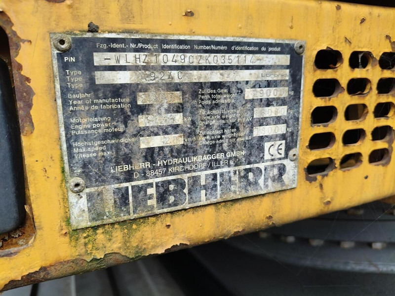 Liebherr A924C Li - Grävmaskin på däck: bild 2 Liebherr A924C Li - Grävmaskin på däck: bild 2
