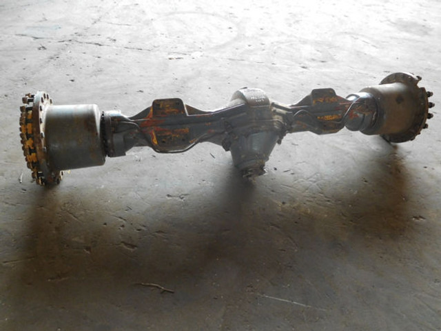 Liebherr AP415LK - Axel och reservdelar: bild 1 Liebherr AP415LK - Axel och reservdelar: bild 1