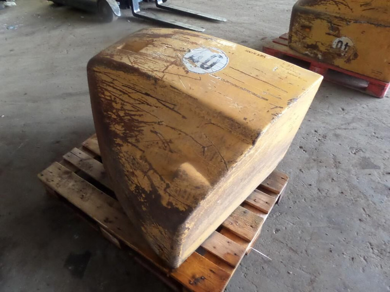 Liebherr Counterweight - Motvikt för Byggmaskiner: bild 1 Liebherr Counterweight - Motvikt för Byggmaskiner: bild 1