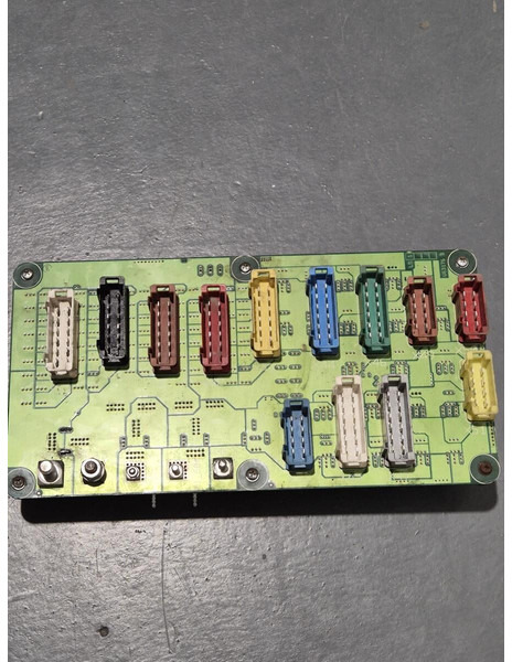 Liebherr E board - Elektriskt system: bild 2 Liebherr E board - Elektriskt system: bild 2