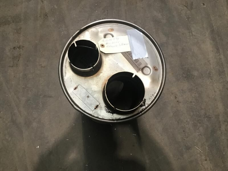 Liebherr Exhaust Silencer - Ljuddämpare: bild 2 Liebherr Exhaust Silencer - Ljuddämpare: bild 2