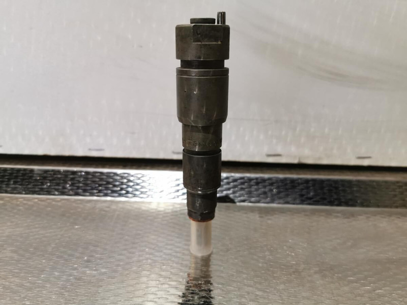 Liebherr Injection Nozzle 1645 Gerev - Bränslefilter: bild 3 Liebherr Injection Nozzle 1645 Gerev - Bränslefilter: bild 3