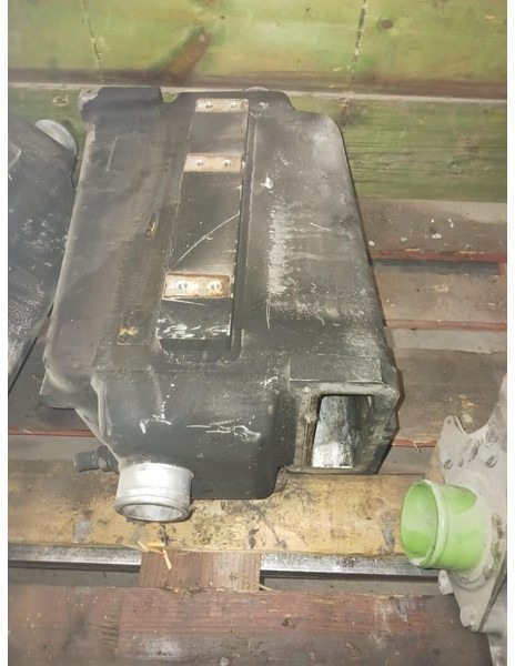 Liebherr - Intercooler: bild 1 Liebherr - Intercooler: bild 1