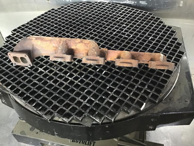 Liebherr - Avgasrör: bild 5 Liebherr - Avgasrör: bild 5