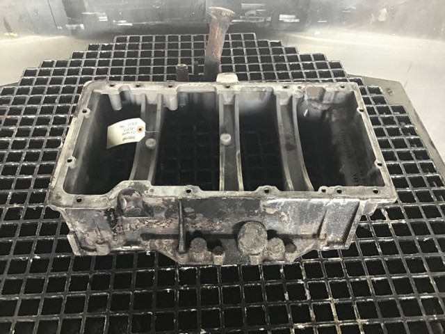 Liebherr Oil Sump - Oljefilter: bild 1 Liebherr Oil Sump - Oljefilter: bild 1