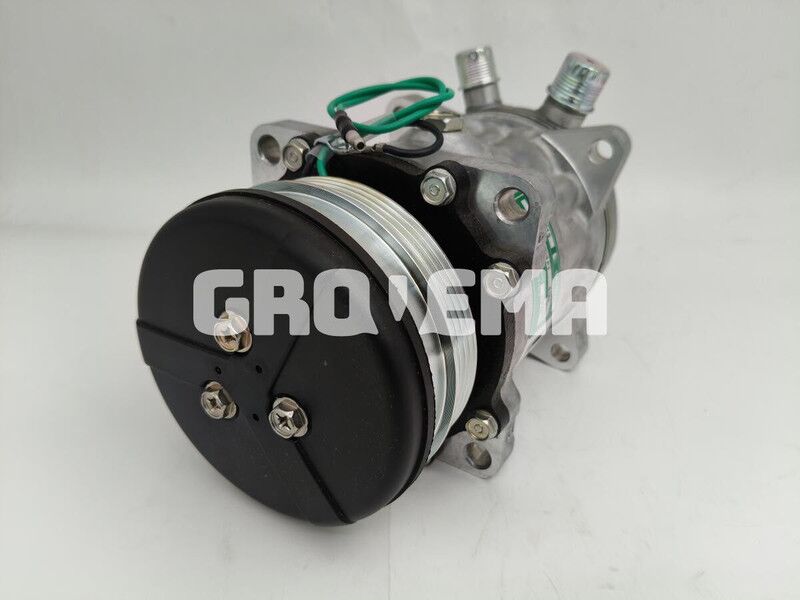 Liebherr R922 / R926 COMP / R926 K-LC / R922 Li - A/C kompressor: bild 2 Liebherr R922 / R926 COMP / R926 K-LC / R922 Li - A/C kompressor: bild 2