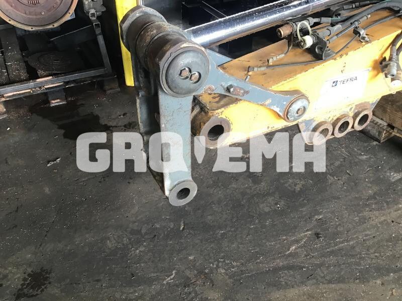 Liebherr R926 COMP / A924C Li / R924 COMPACT / R922 LC / R926 LC / R920 LC / R920 NLC - Redskapsfäste: bild 3 Liebherr R926 COMP / A924C Li / R924 COMPACT / R922 LC / R926 LC / R920 LC / R920 NLC - Redskapsfäste: bild 3