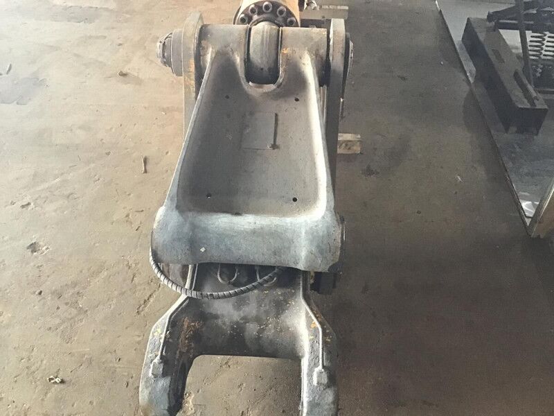 Liebherr R932 Li / R954B / R974 / R942 LI - Redskapsfäste: bild 1 Liebherr R932 Li / R954B / R974 / R942 LI - Redskapsfäste: bild 1
