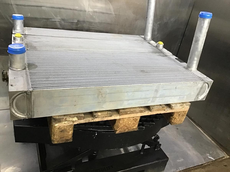 Liebherr Water Cooler - Intercooler: bild 1 Liebherr Water Cooler - Intercooler: bild 1