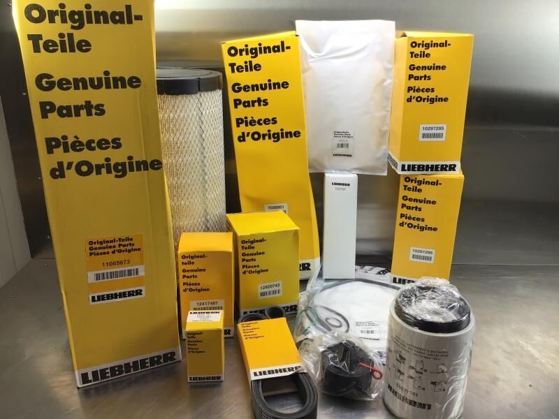 Liebherr Service Kit 2000 hours R906/R916/R926 - Reservdelar: bild 1 Liebherr Service Kit 2000 hours R906/R916/R926 - Reservdelar: bild 1