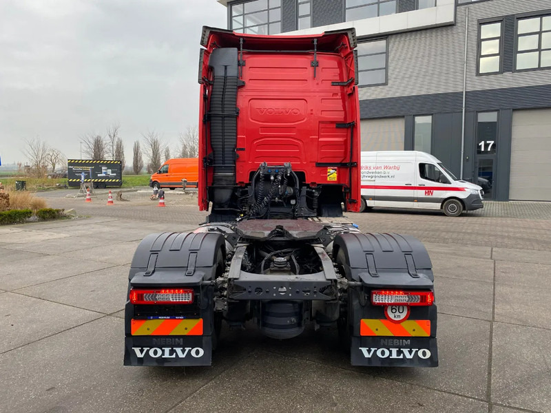 Volvo FH 13.420 / Globetrotter / 2x Tank / Euro 6 - Dragbil: bild 5 Volvo FH 13.420 / Globetrotter / 2x Tank / Euro 6 - Dragbil: bild 5