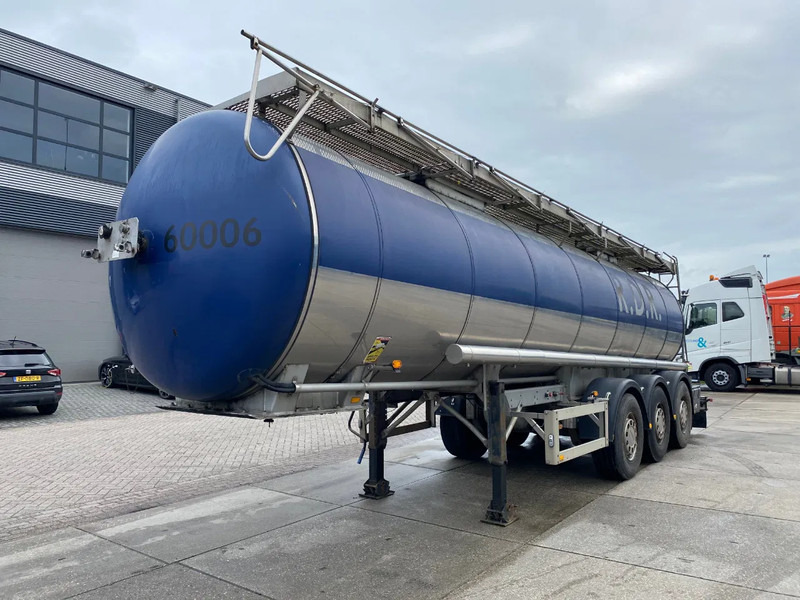 Feldbinder TSA 24.3 Tank / 24.000 LT / Inox / SAF + Disc - Tanktrailer: bild 4 Feldbinder TSA 24.3 Tank / 24.000 LT / Inox / SAF + Disc - Tanktrailer: bild 4