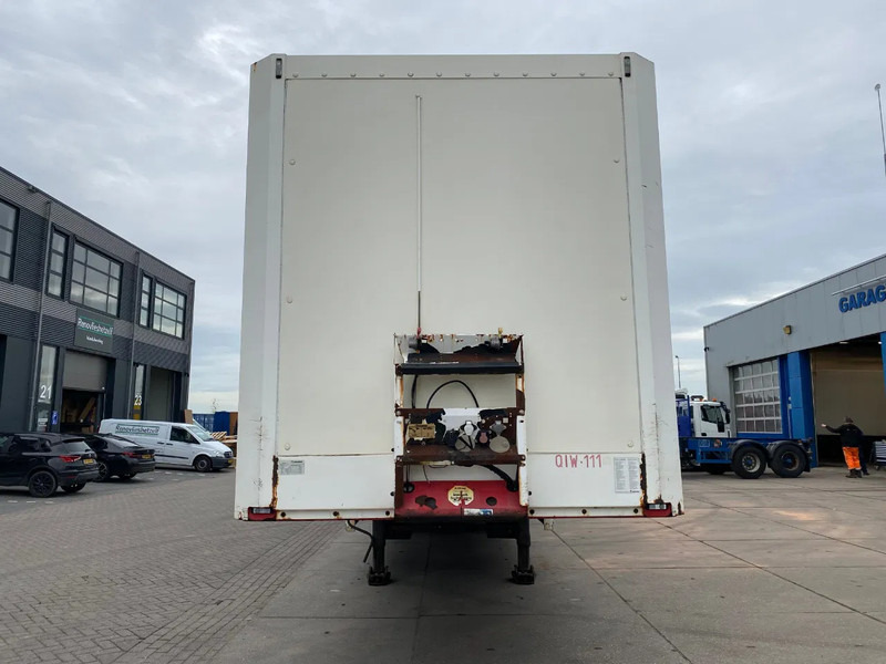 Krone SD 27 / Closed Box / Mercedes + Disc - Skåp semitrailer: bild 5 Krone SD 27 / Closed Box / Mercedes + Disc - Skåp semitrailer: bild 5