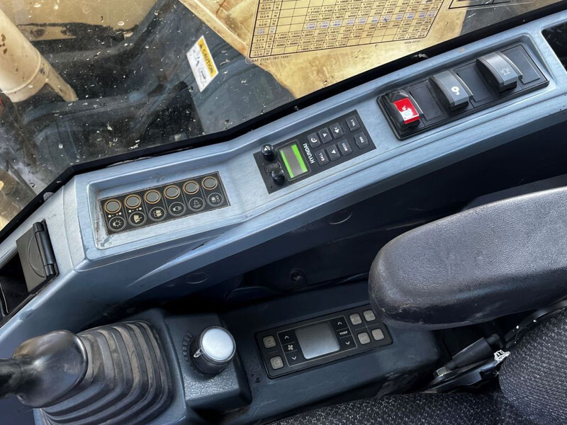 Bandgrävare Hyundai Robex 235LCR-9A: bild 15 Bandgrävare Hyundai Robex 235LCR-9A: bild 15