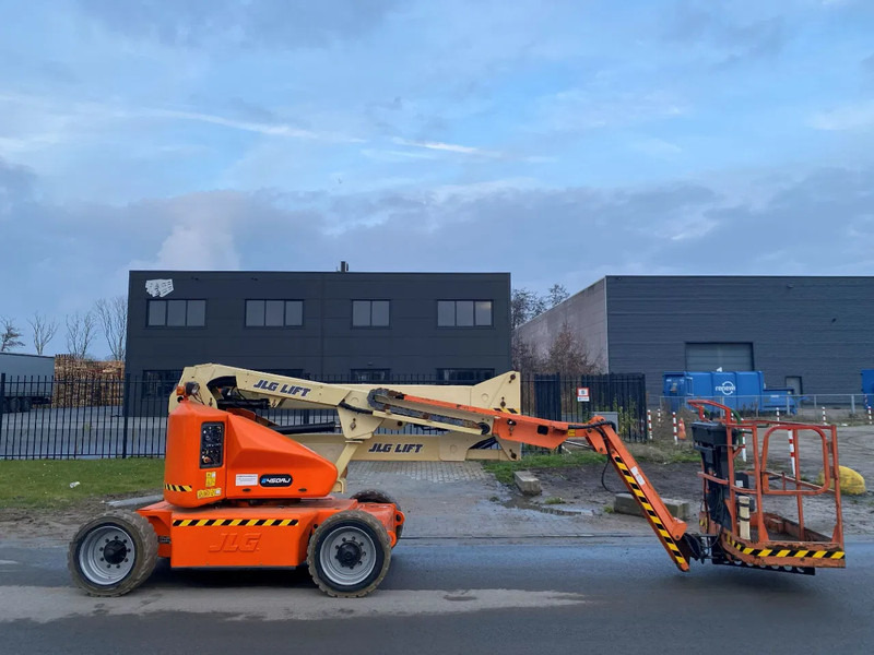 JLG E450AJ - Bomlift: bild 1 JLG E450AJ - Bomlift: bild 1