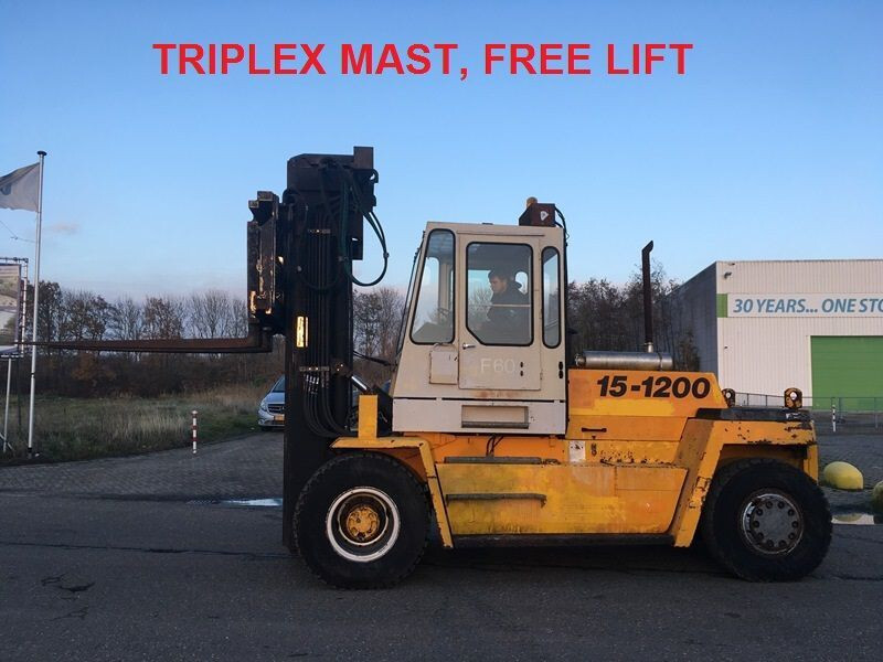 Kalmar DC15-1200 - Dieseltruck: bild 1 Kalmar DC15-1200 - Dieseltruck: bild 1