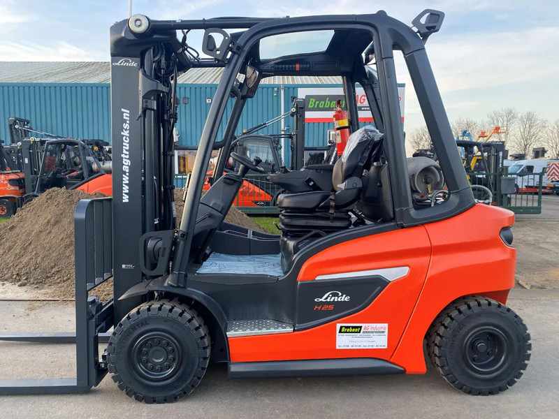 Linde H25T-01 - Gasoltruck: bild 5 Linde H25T-01 - Gasoltruck: bild 5