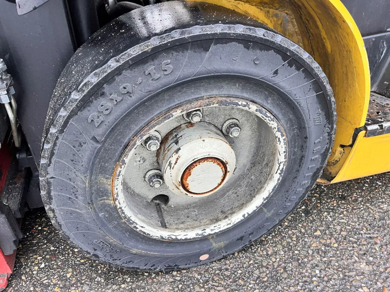 Gasoltruck Yale GLP25VXE2170: bild 8 Gasoltruck Yale GLP25VXE2170: bild 8