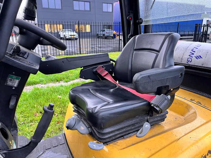 Gasoltruck Yale GLP25VXE2170: bild 11 Gasoltruck Yale GLP25VXE2170: bild 11