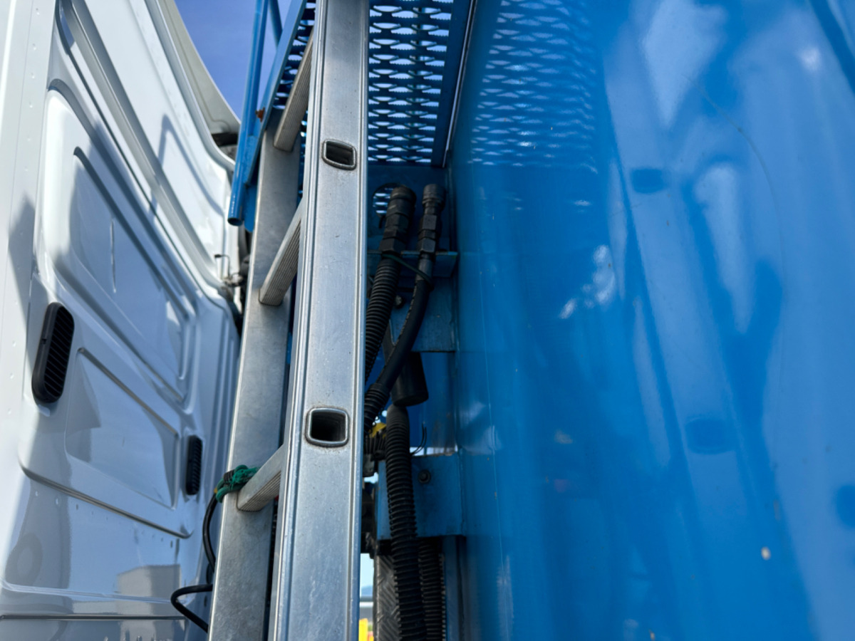 CARNEHL CSS/AL 93m3 - Skåp semitrailer: bild 2 CARNEHL CSS/AL 93m3 - Skåp semitrailer: bild 2