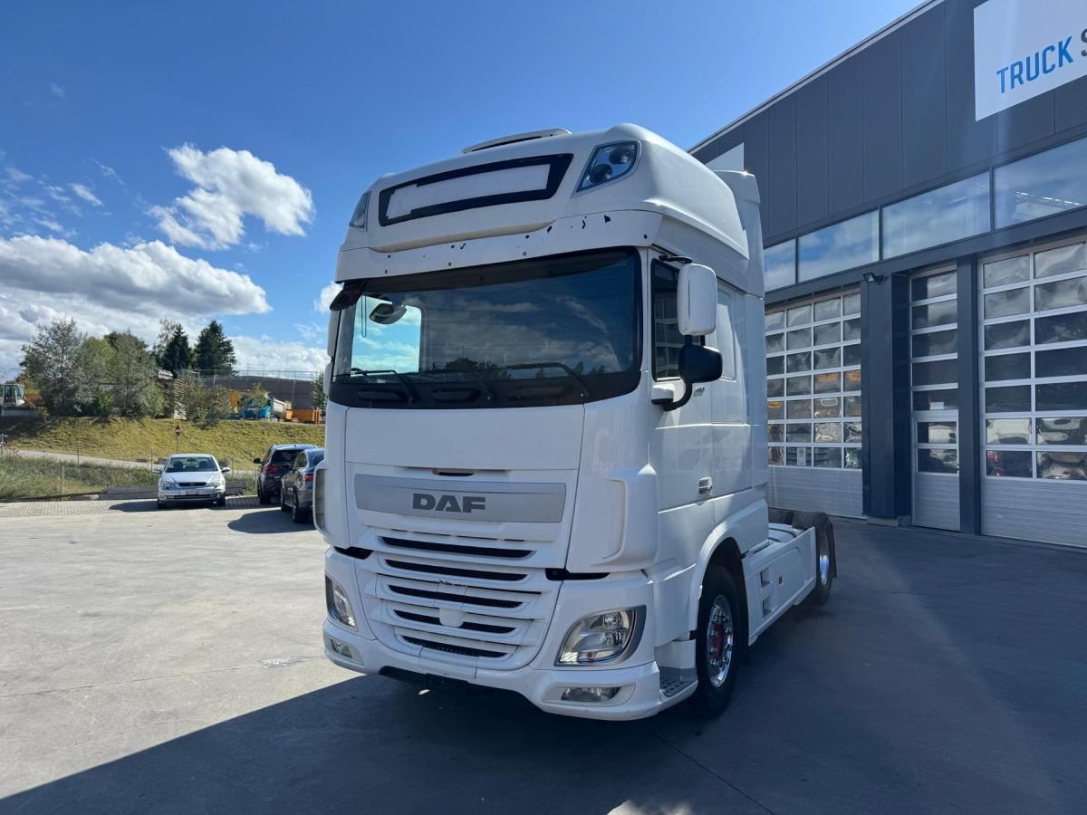 DAF XF460 4x2 - Dragbil: bild 1 DAF XF460 4x2 - Dragbil: bild 1