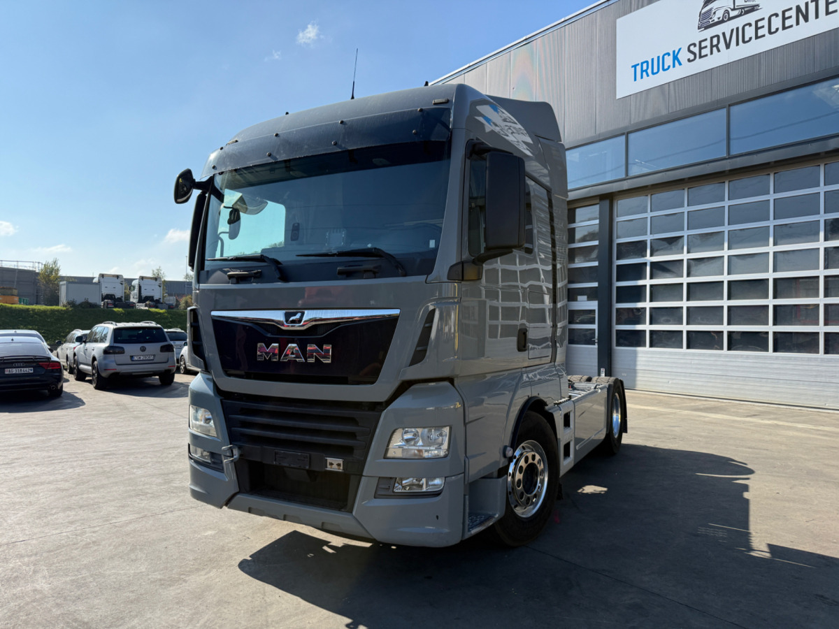 MAN TGX 18.500 4x2 (Engine defect) - Dragbil: bild 1 MAN TGX 18.500 4x2 (Engine defect) - Dragbil: bild 1