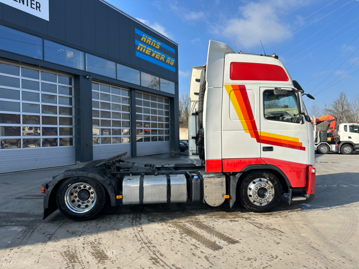 VOLVO FH-420 4x2 Lowdeck - Dragbil: bild 5 VOLVO FH-420 4x2 Lowdeck - Dragbil: bild 5