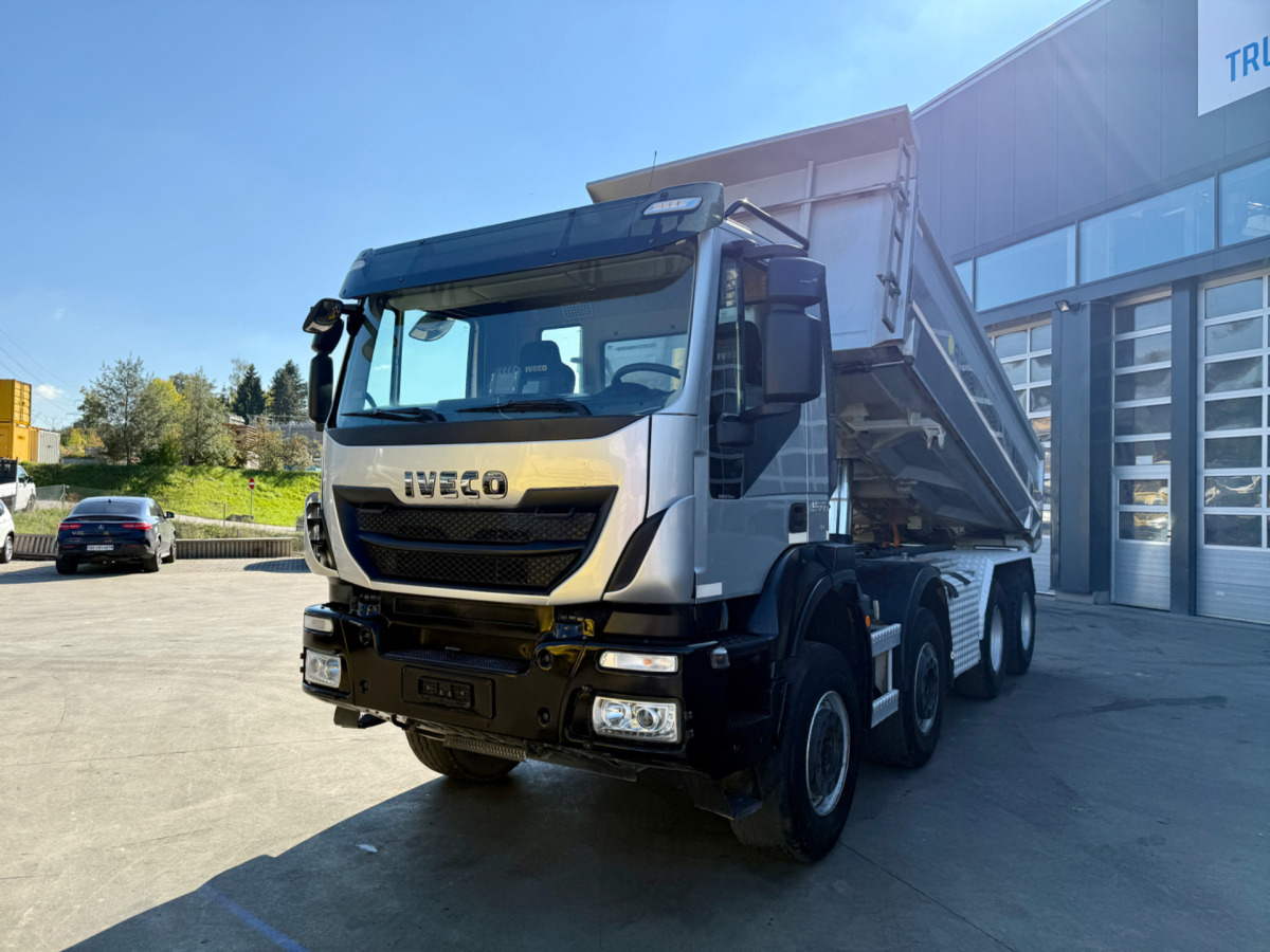 IVECO 500 8x4 Kipper Bordmatik - Tippbil lastbil: bild 1 IVECO 500 8x4 Kipper Bordmatik - Tippbil lastbil: bild 1