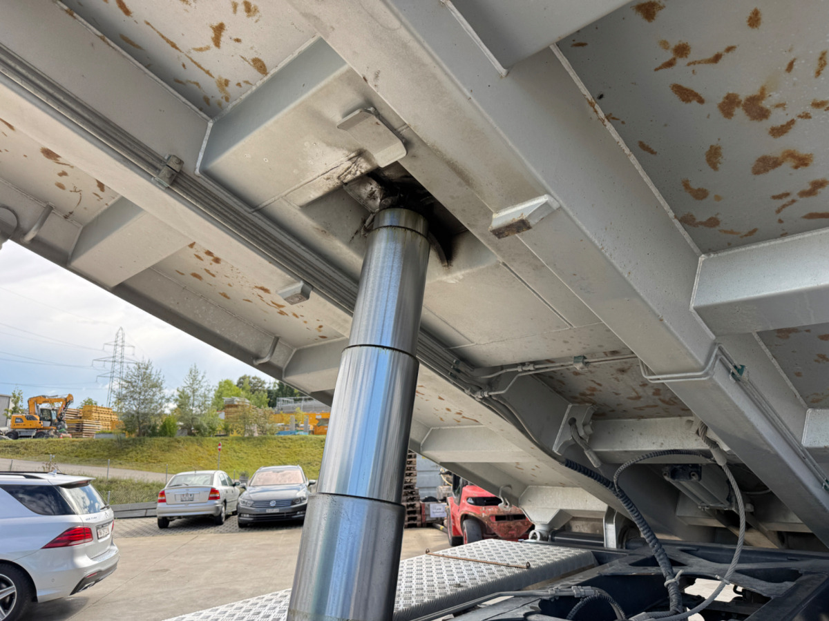 MERCEDES BENZ AROCS 3246 - Tippbil lastbil: bild 3 MERCEDES BENZ AROCS 3246 - Tippbil lastbil: bild 3