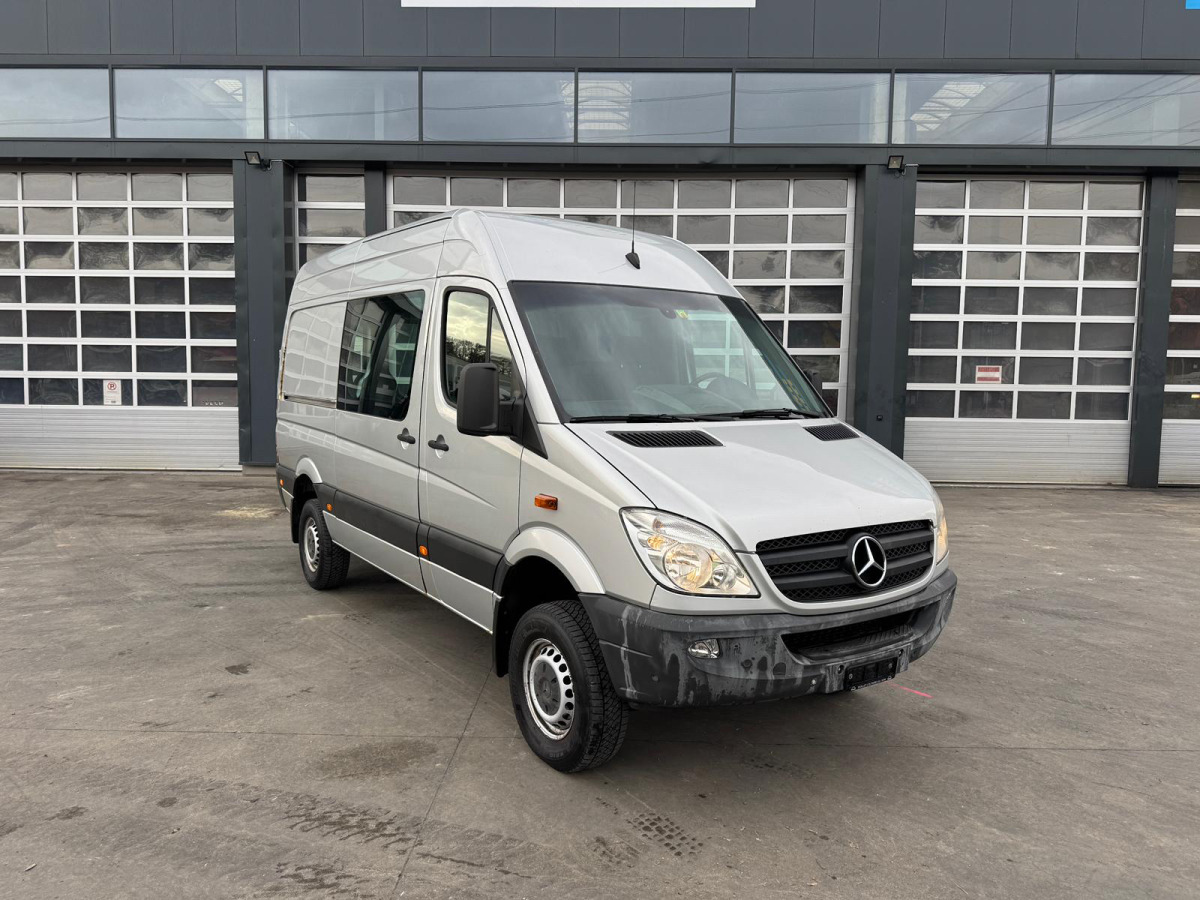 MERCEDES Sprinter 316CDI 4x4 - Skåpbil: bild 2 MERCEDES Sprinter 316CDI 4x4 - Skåpbil: bild 2