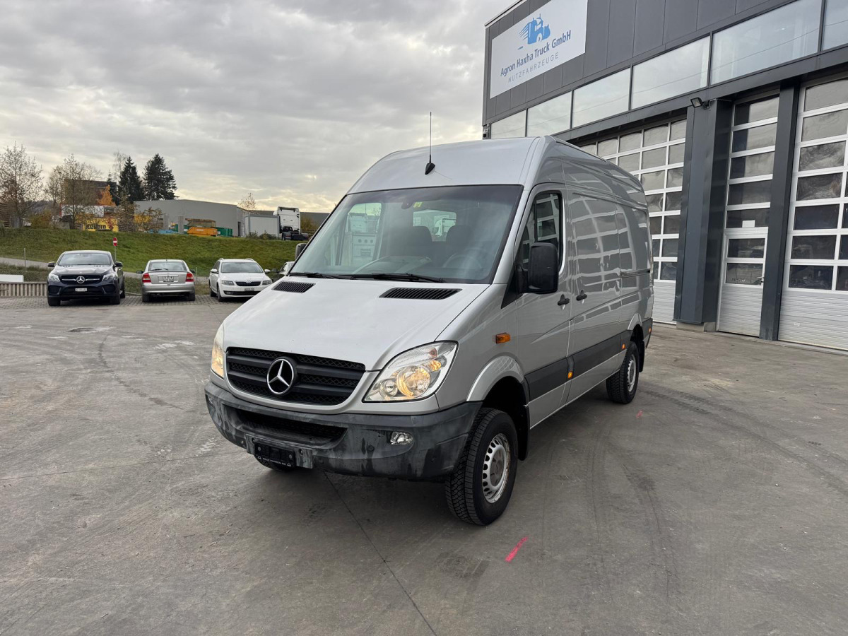 MERCEDES Sprinter 316CDI 4x4 - Skåpbil: bild 1 MERCEDES Sprinter 316CDI 4x4 - Skåpbil: bild 1
