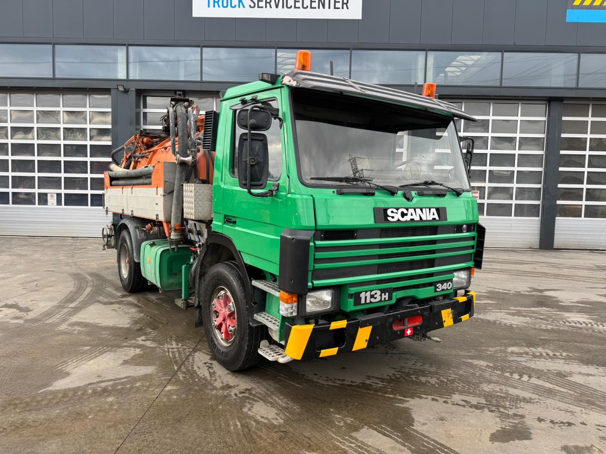 SCANIA 113 4x2 Kaiser Saugwagen - Sugbil: bild 3 SCANIA 113 4x2 Kaiser Saugwagen - Sugbil: bild 3