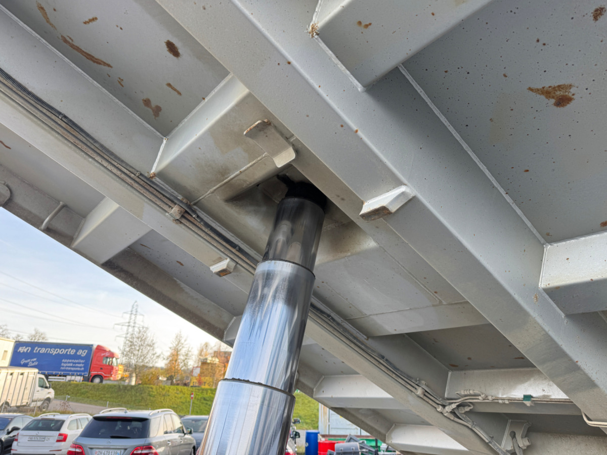 SCANIA G490 10x4 2S Moser - Tippbil lastbil: bild 3 SCANIA G490 10x4 2S Moser - Tippbil lastbil: bild 3