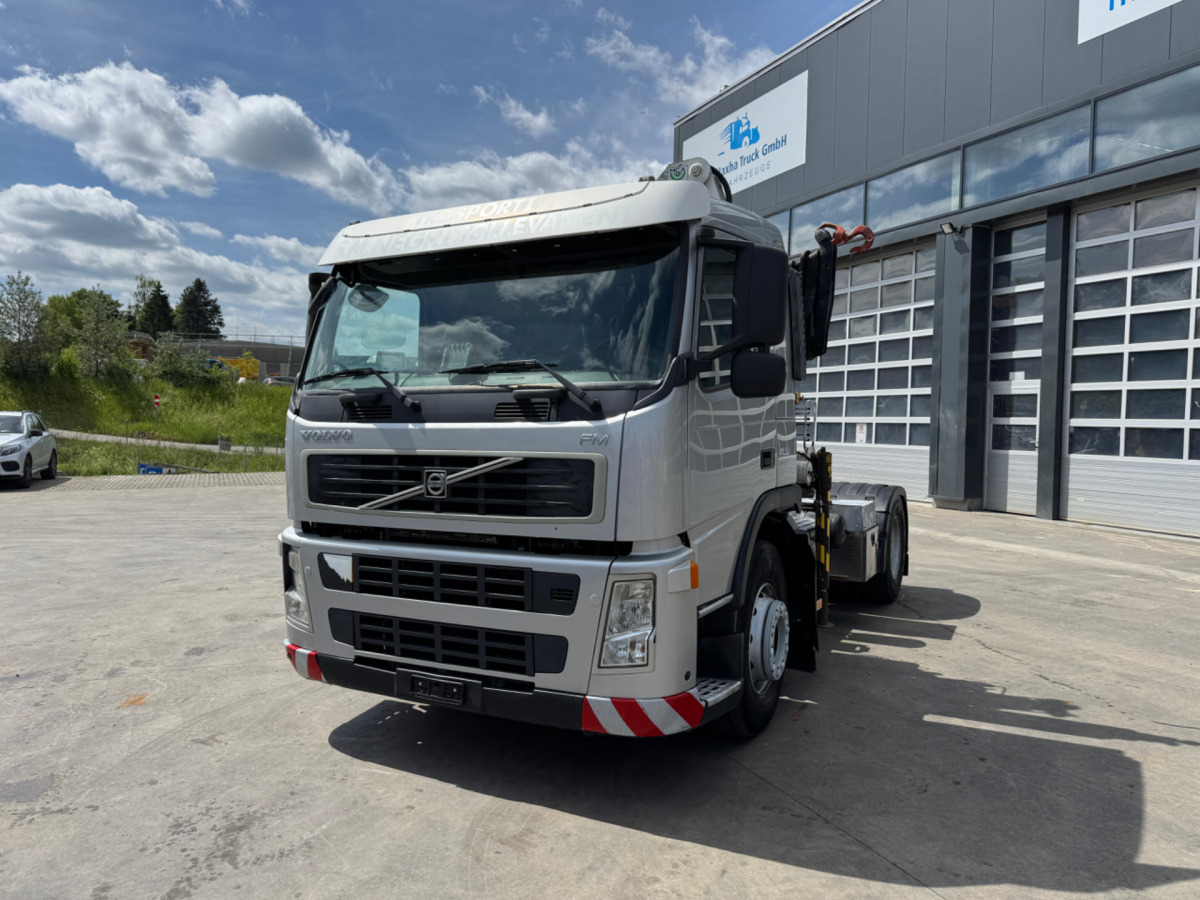 VOLVO FM-400 4x2 Bonfiglioli 15000-4 - Kranbil: bild 2 VOLVO FM-400 4x2 Bonfiglioli 15000-4 - Kranbil: bild 2