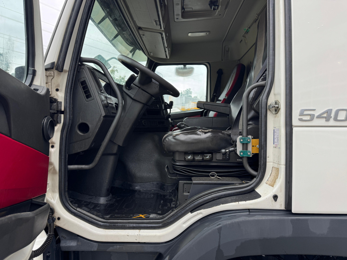 Leasa VOLVO FMX-540 10x4 VOLVO FMX-540 10x4: bild 9