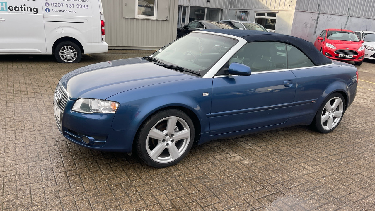 AUDI A4 2.0 TDI - Personbil: bild 2 AUDI A4 2.0 TDI - Personbil: bild 2