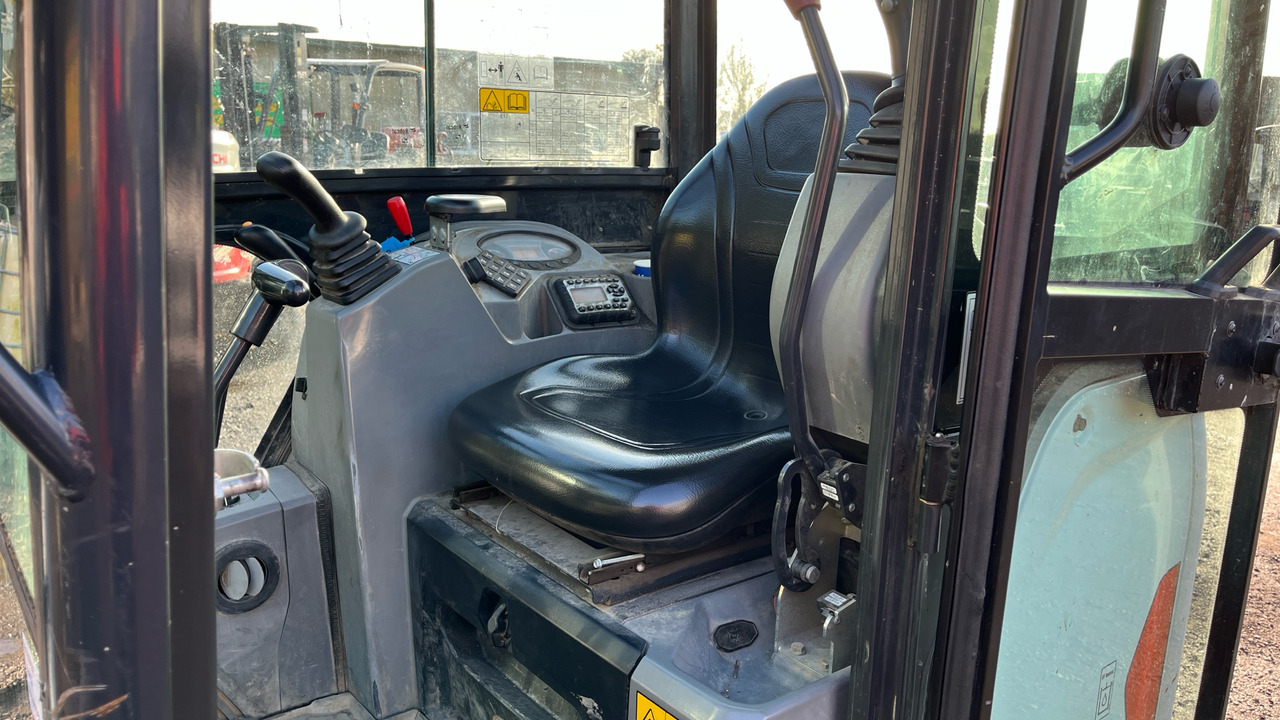 BOBCAT E17 - Minigrävmaskin: bild 5 BOBCAT E17 - Minigrävmaskin: bild 5