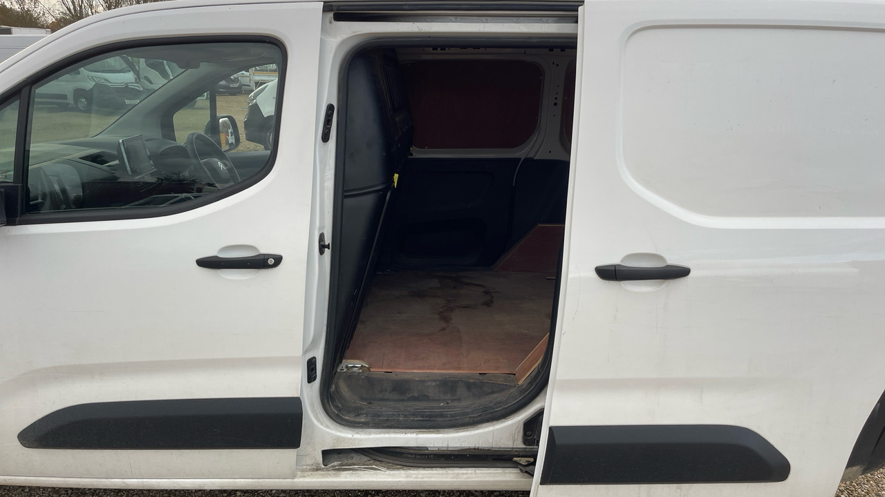 Små skåpbil CITROEN BERLINGO 650 1.5 BLUEHDI 75PS: bild 14