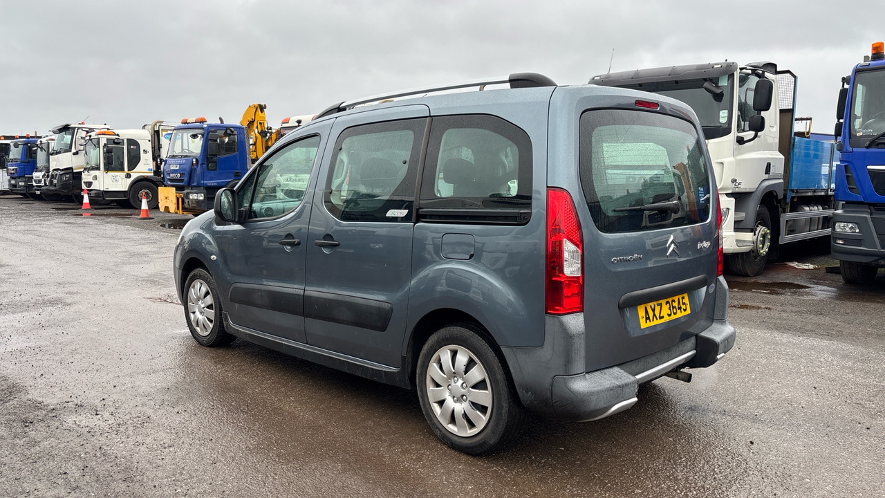 CITROEN BERLINGO MULTISPACE 1.6 HDI 90PS XTR - Personbil: bild 3 CITROEN BERLINGO MULTISPACE 1.6 HDI 90PS XTR - Personbil: bild 3