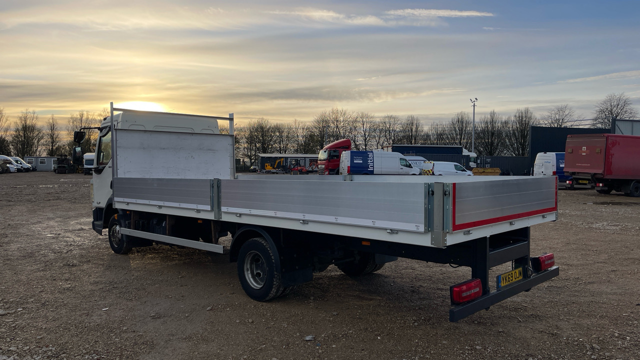 DAF LF 180 - Flakbil: bild 3 DAF LF 180 - Flakbil: bild 3