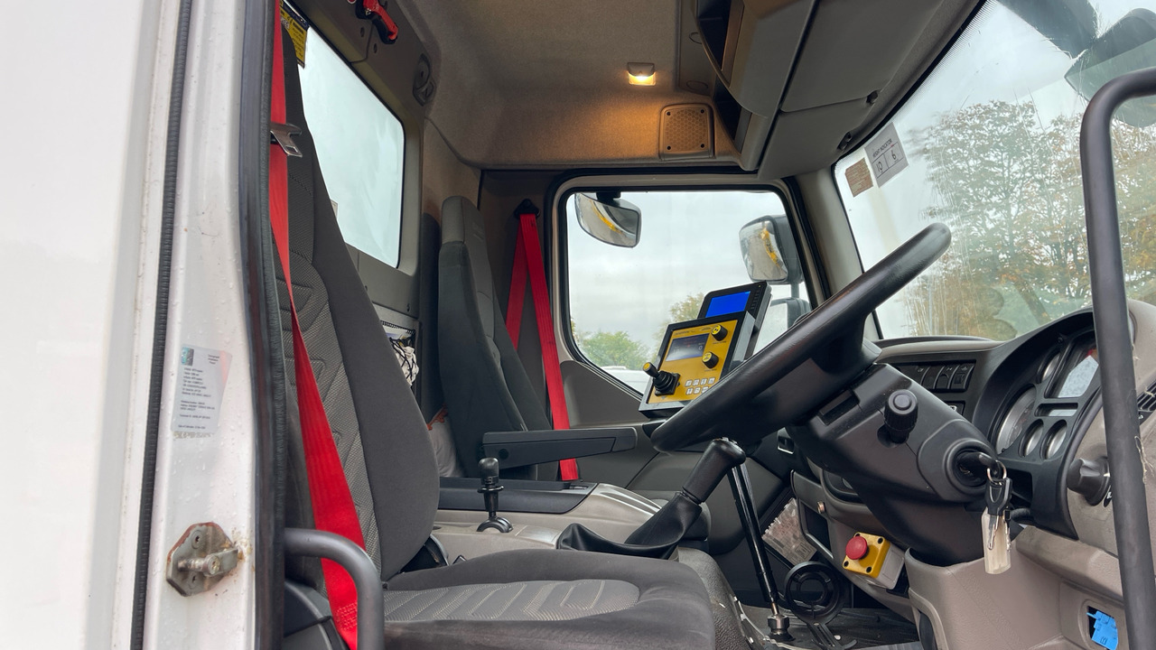 DAF LF 55.220 - Plogbil: bild 5 DAF LF 55.220 - Plogbil: bild 5