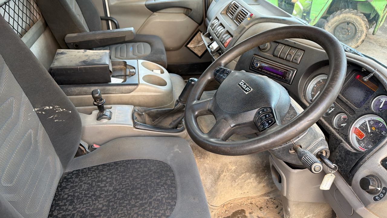 DAF LF 55.250 - Liftdumper lastbil: bild 5 DAF LF 55.250 - Liftdumper lastbil: bild 5