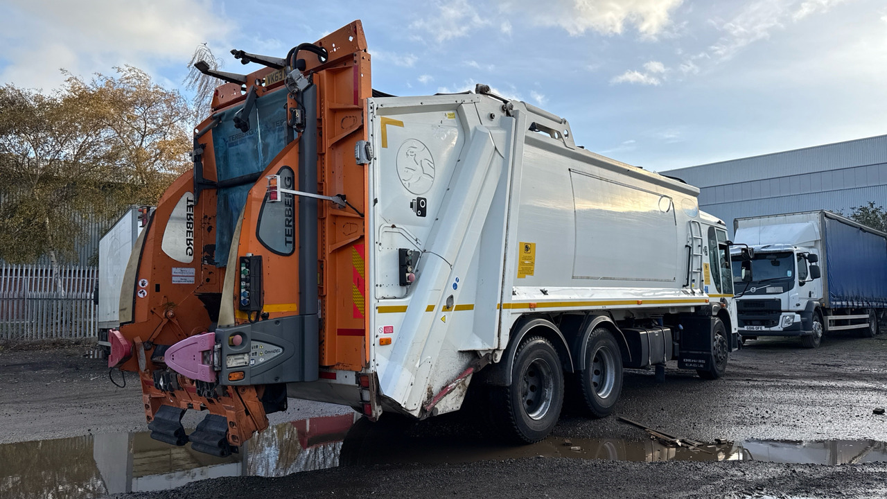 DENNIS ELITE 2 - Sopbil: bild 4 DENNIS ELITE 2 - Sopbil: bild 4